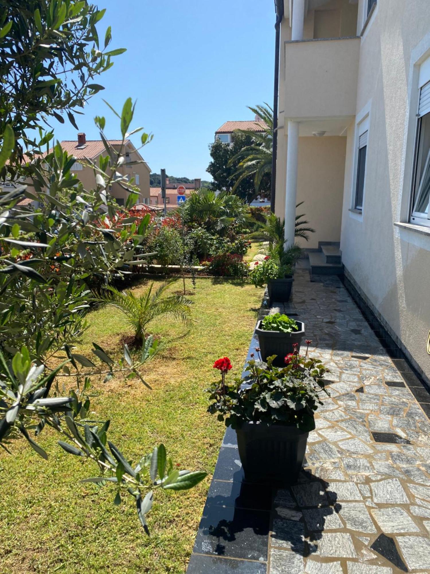 Summer House 普拉 外观 照片